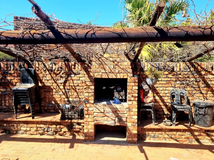 3 Bedroom Property for Sale in Hillcrest Northern Cape